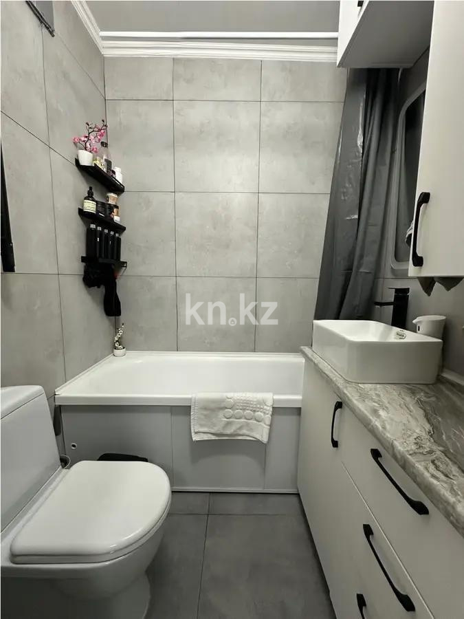 Продажа 1-комнатной квартиры, 41.95 м², ул. Есенова, дом  160/3 в Алматы - фото 3