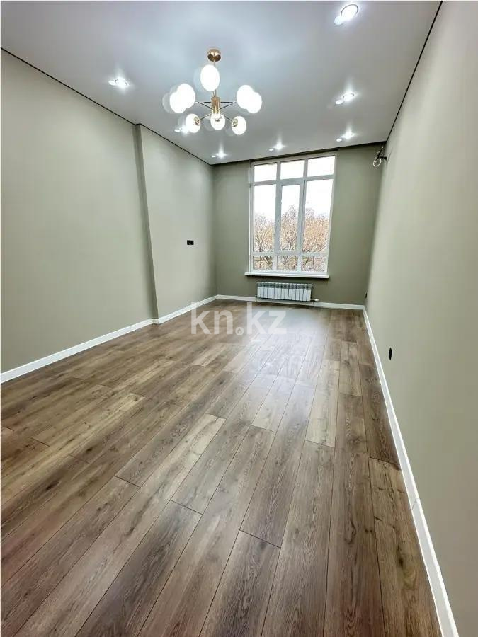 Продажа 2-комнатной квартиры, 65 м² в Алматы