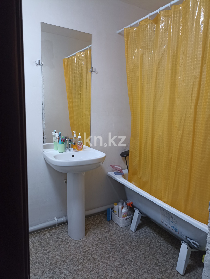 Продажа 3-комнатной квартиры, 61 м² в Караганде - фото 15