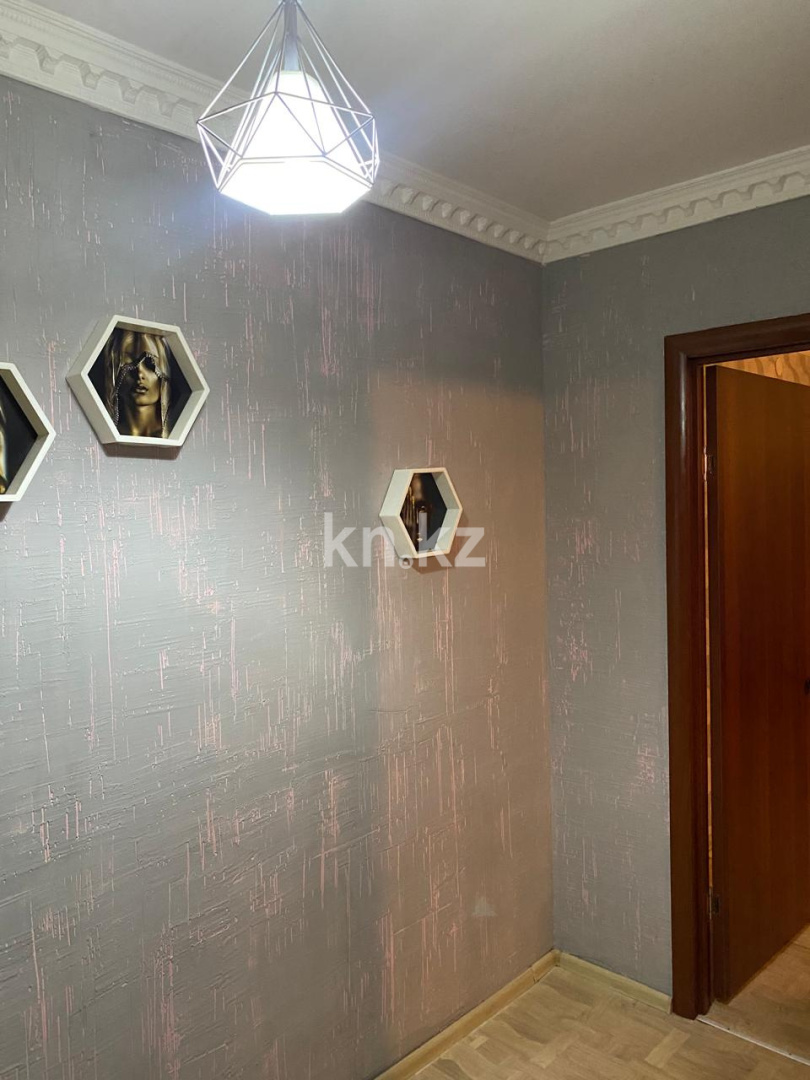 Продажа 2-комнатной квартиры, 45 м², пр. Н. Абдирова, дом  25 в Караганде - фото 9