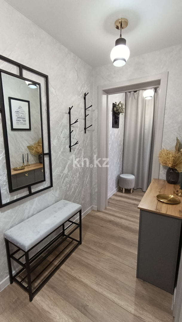 Продажа 2-комнатной квартиры, 48.3 м², ул. Виноградова, дом  19 в Усть-Каменогорске - фото 8