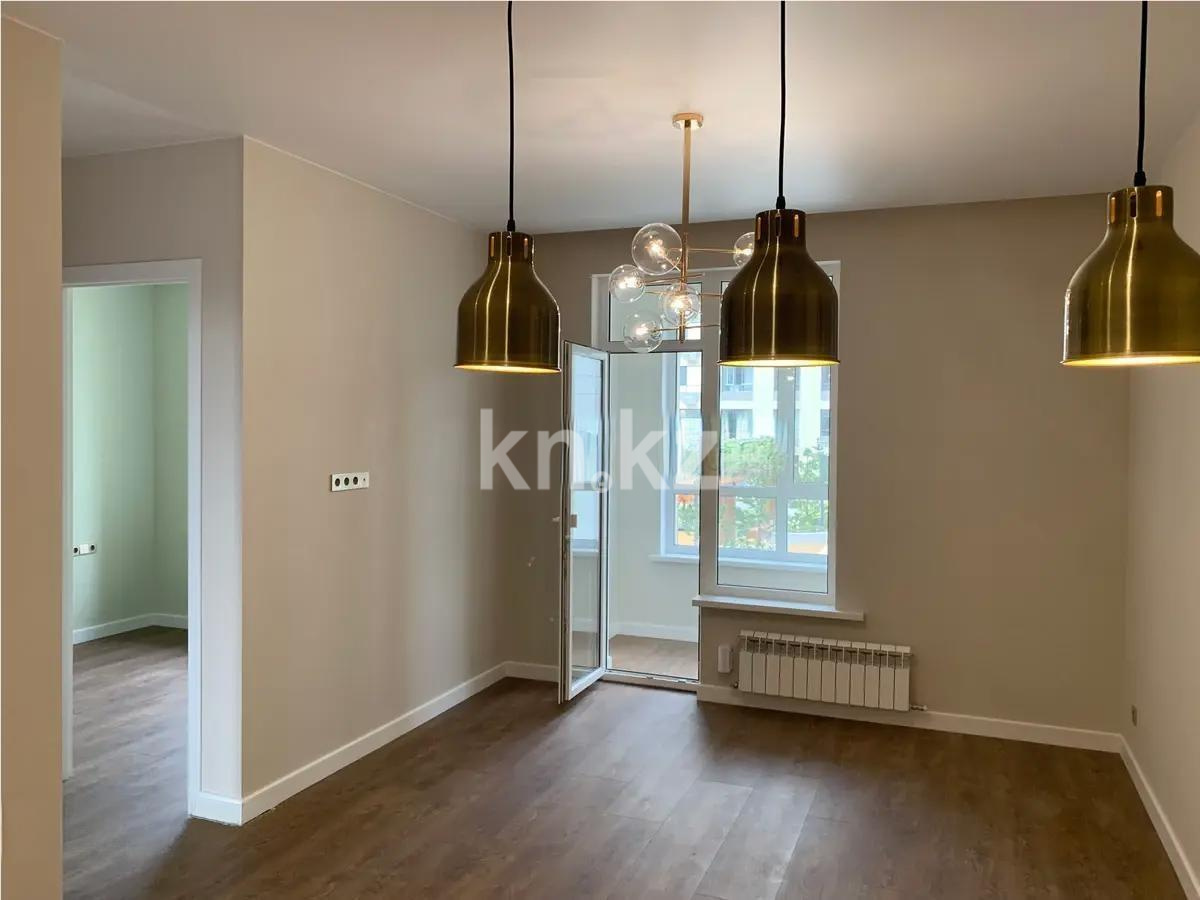 Продажа 4-комнатной квартиры, 82 м², ул. Байтурсынова, дом  14 в Астане