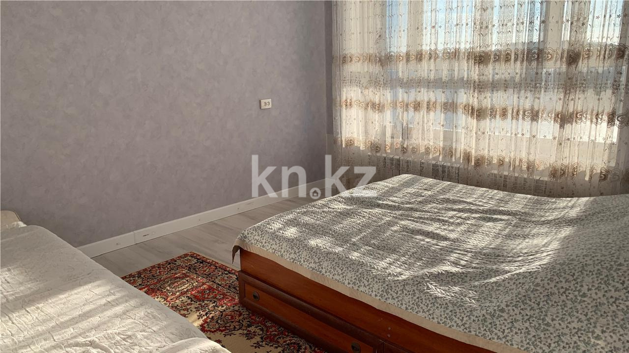 Продажа 3-комнатной квартиры, 83 м², ул. Муканова в Караганде - фото 4