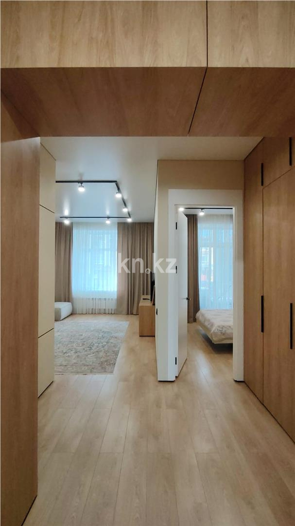 Продажа 2-комнатной квартиры, 67 м², ул. Ашимова в Караганде - фото 11