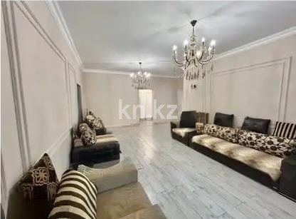 Продажа 4-комнатной квартиры, 145 м², ул. Курмангазы, дом  145 в Алматы