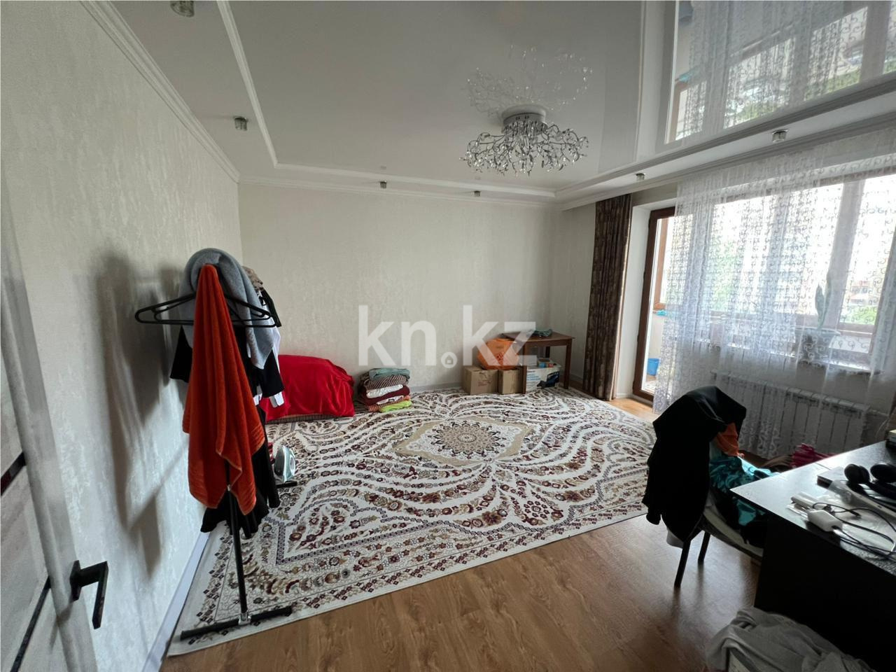 Продажа 3-комнатной квартиры, 64 м², ул. Таттимбета в Караганде