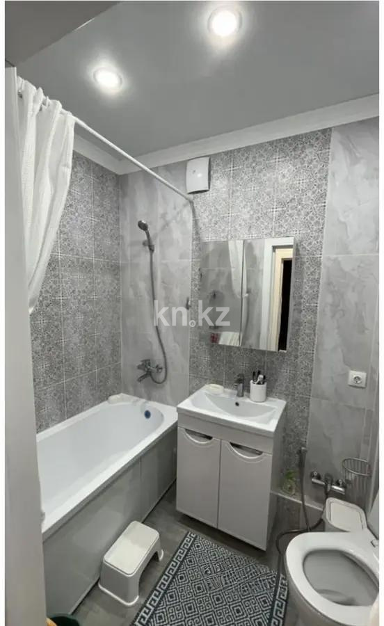 Продажа 2-комнатной квартиры, 65 м² в Астане - фото 4