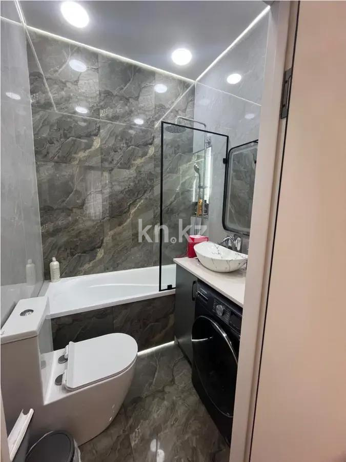 Продажа 3-комнатной квартиры, 79 м², пр. Аль-Фараби, дом  27/2 в Алматы - фото 5