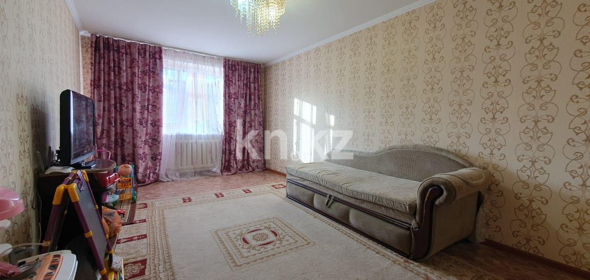 Продажа 3-комнатной квартиры, 58 м², ул. Локомотивная в Караганде