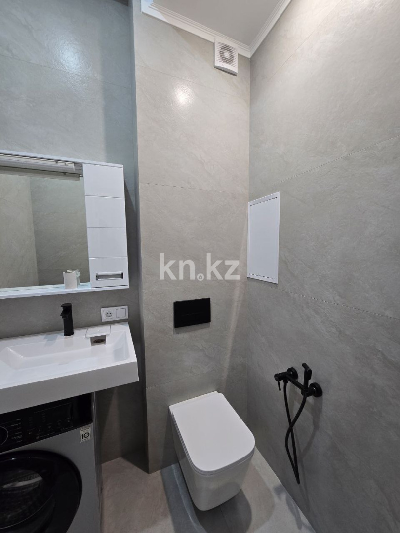 Продажа 2-комнатной квартиры, 51.8 м² в Алматы - фото 23