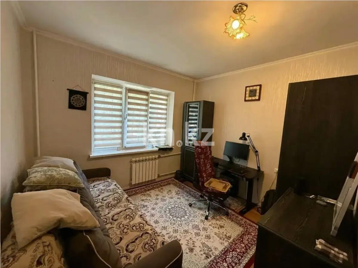 Продажа 3-комнатной квартиры, 72 м², мкр-н Аксай-3а, дом  80 в Алматы - фото 2