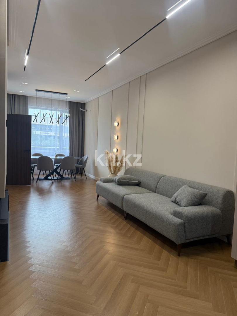 Продажа 4-комнатной квартиры, 111.6 м² в Алматы - фото 3