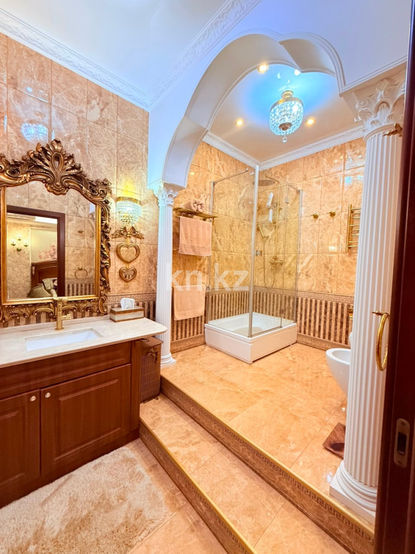 Продажа 5-комнатной квартиры, 300 м² в Астане - фото 39