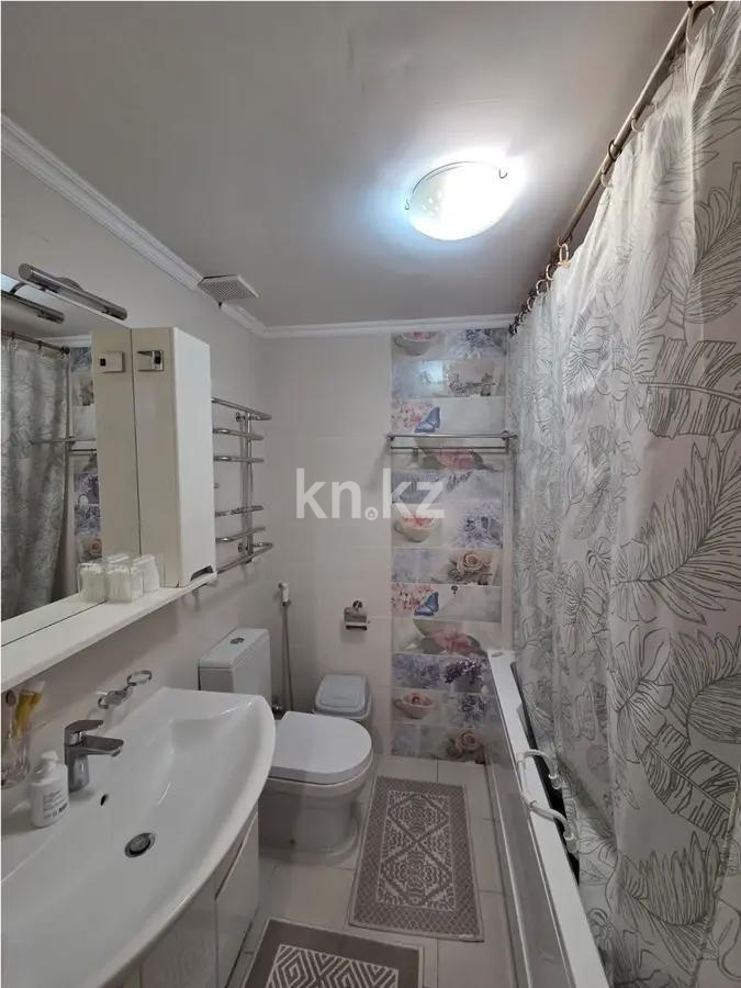 Продажа 3-комнатной квартиры, 102.7 м², пр. Кошкарбаева, дом  56 в Астане - фото 6