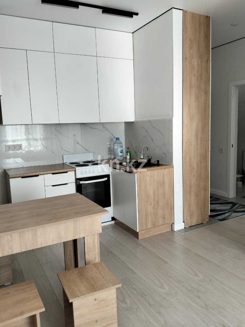 Аренда 2-комнатной квартиры, 45 м² в Астане