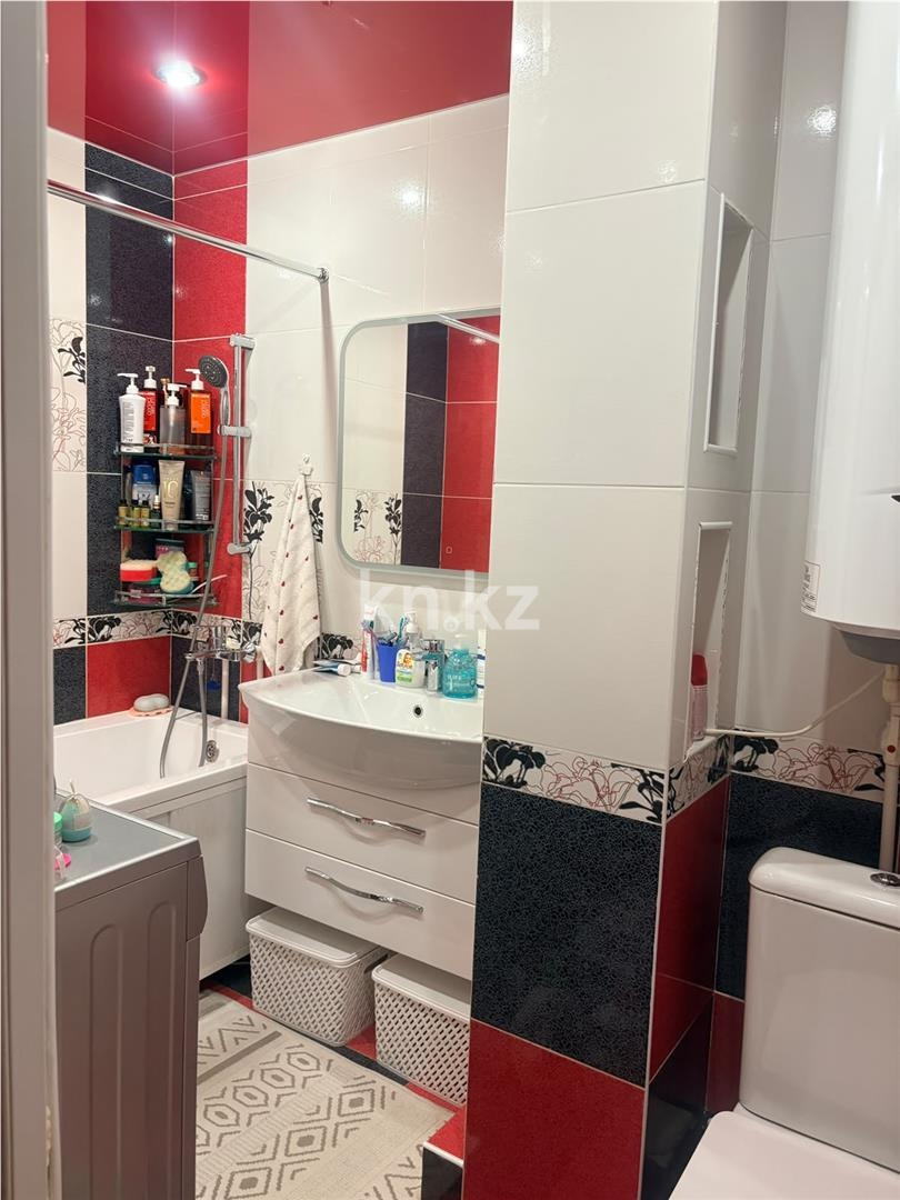 Продажа 2-комнатной квартиры, 52 м² в Караганде - фото 12