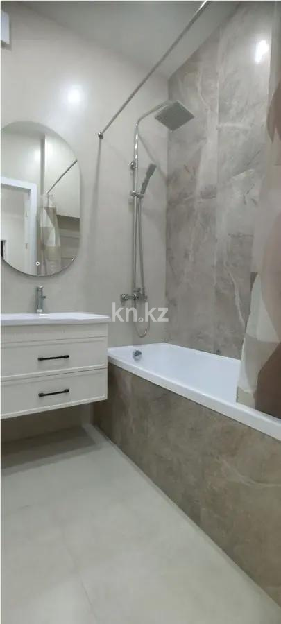 Продажа 2-комнатной квартиры, 60 м², ул. Калдаякова, дом  25а в Астане - фото 4