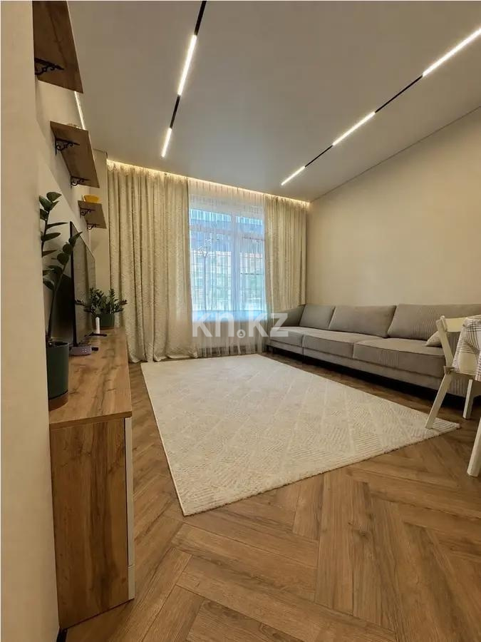 Продажа 4-комнатной квартиры, 100 м² в Астане
