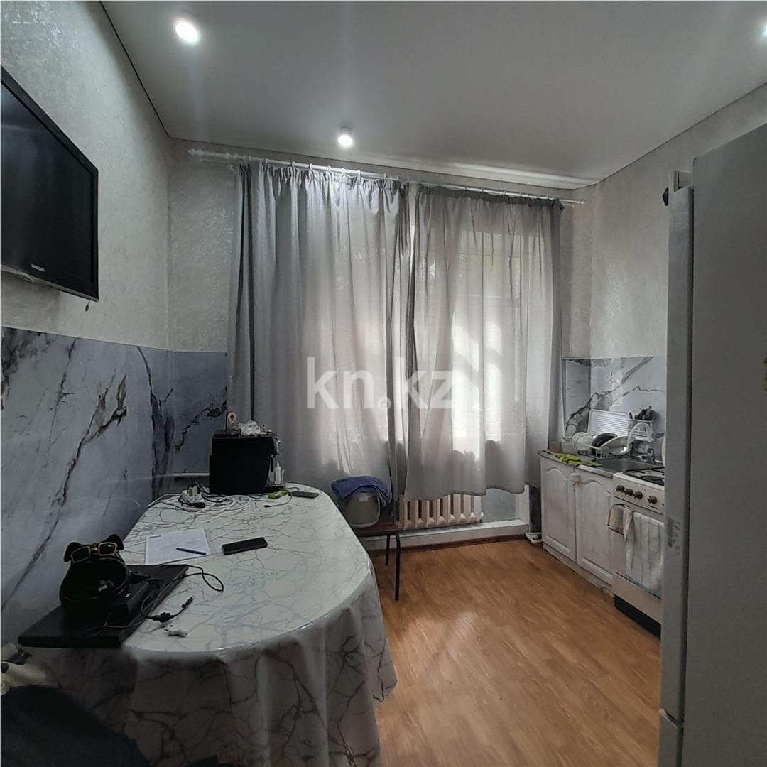 Продажа 3-комнатной квартиры, 80 м², ул. Жамбыла, дом  3 в Караганде - фото 6