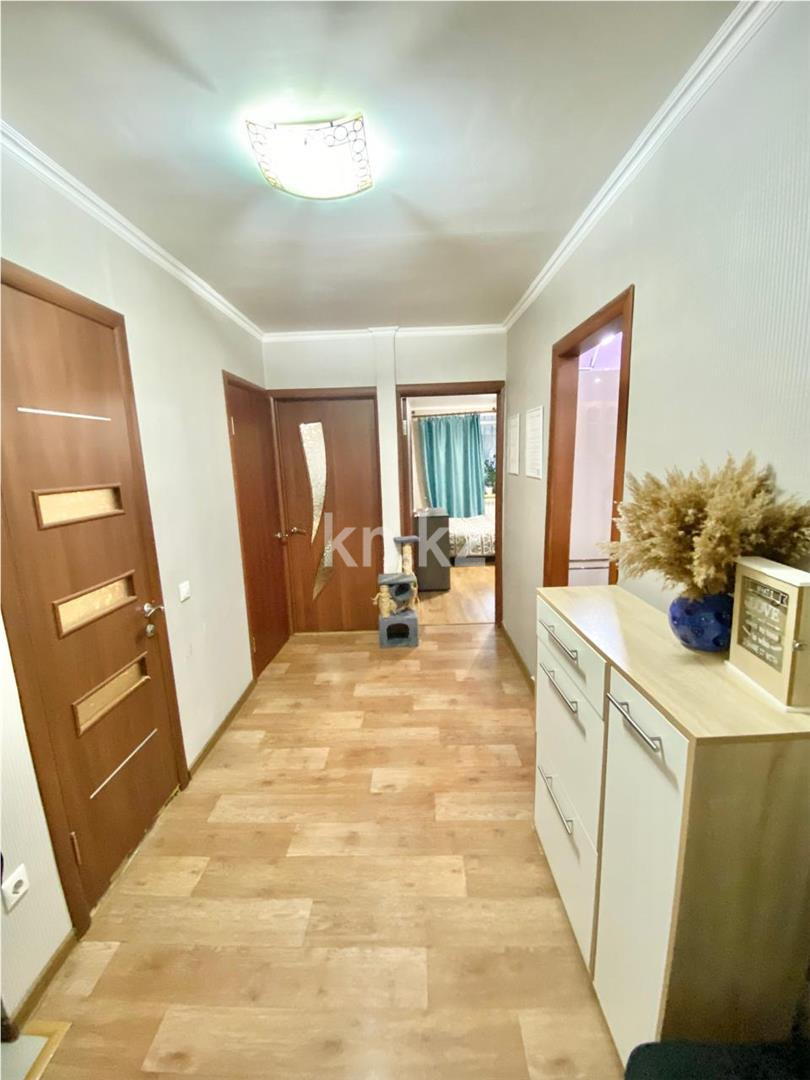 Продажа 2-комнатной квартиры, 46 м², ул. Муканова в Караганде - фото 8
