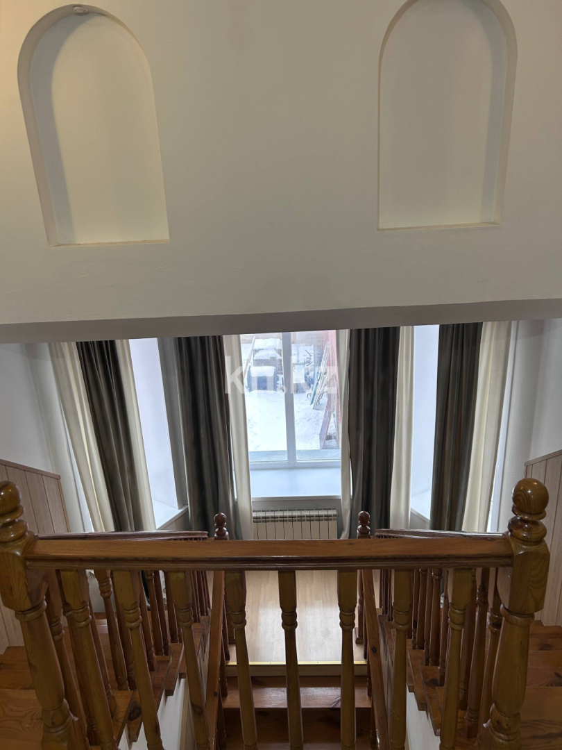 Аренда 8-комнатного дома, 392 м², ул. Акарыс в Астане - фото 10