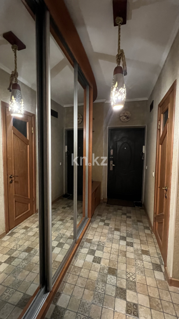 Продажа 2-комнатной квартиры, 65.3 м² в Алматы - фото 10