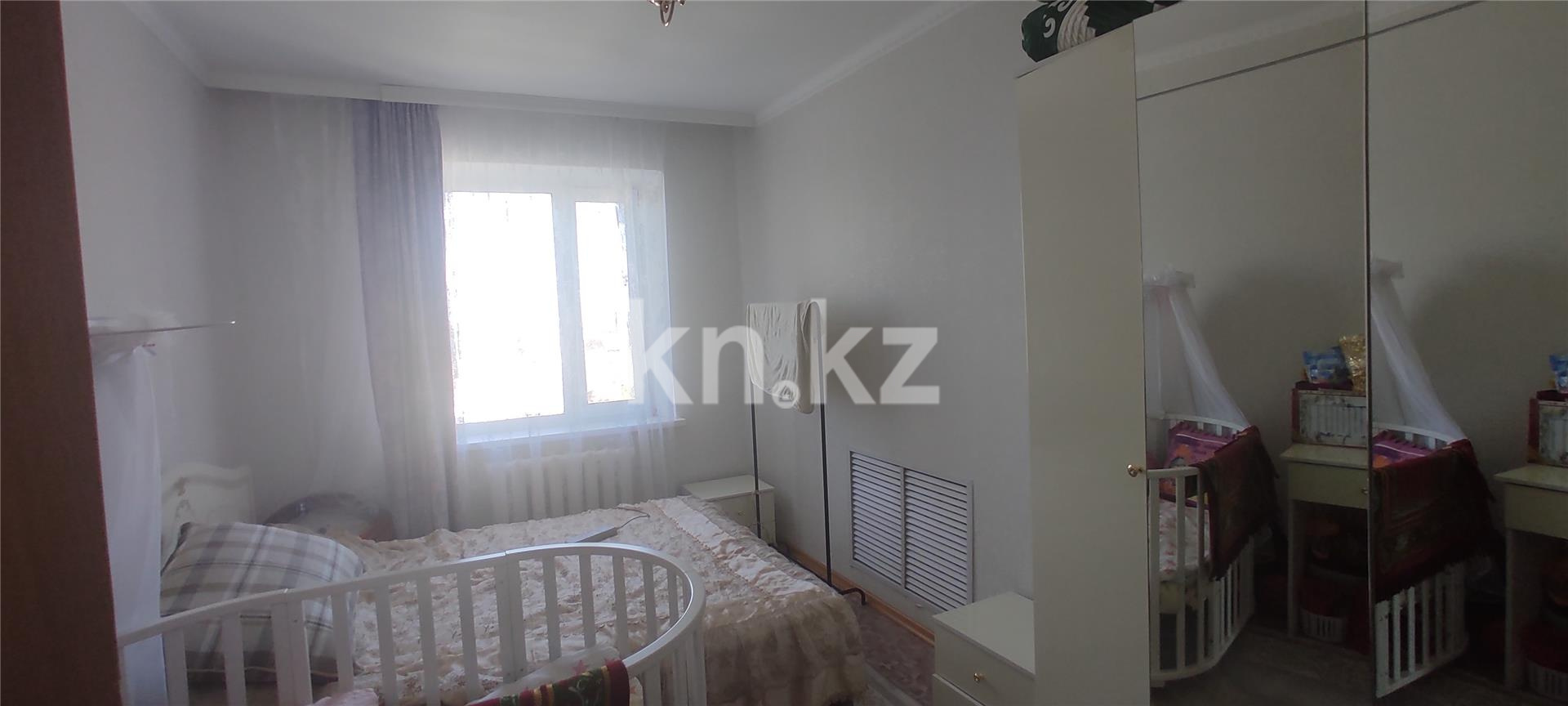 Продажа 4-комнатной квартиры, 81 м², ул. Рыскулова в Караганде - фото 3