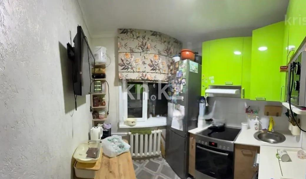 Продажа 3-комнатной квартиры, 62 м², ул. Муканова в Караганде - фото 2