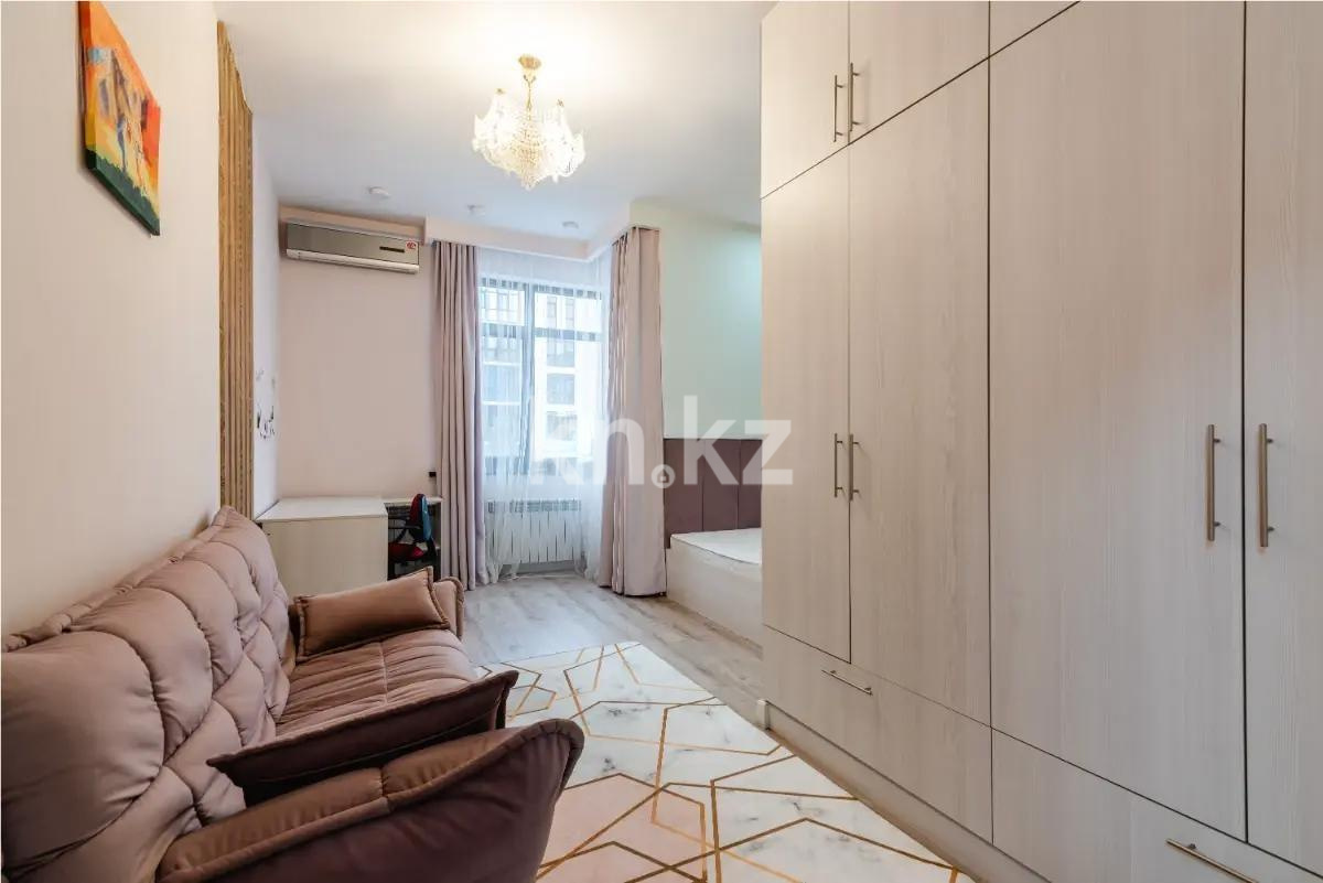 Продажа 4-комнатной квартиры, 160 м² в Алматы - фото 4