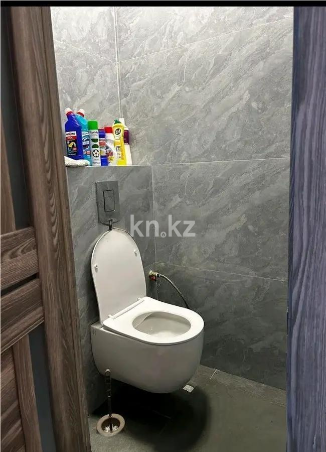 Продажа 2-комнатной квартиры, 57 м², мкр-н Алмагуль, дом  37 в Алматы - фото 4