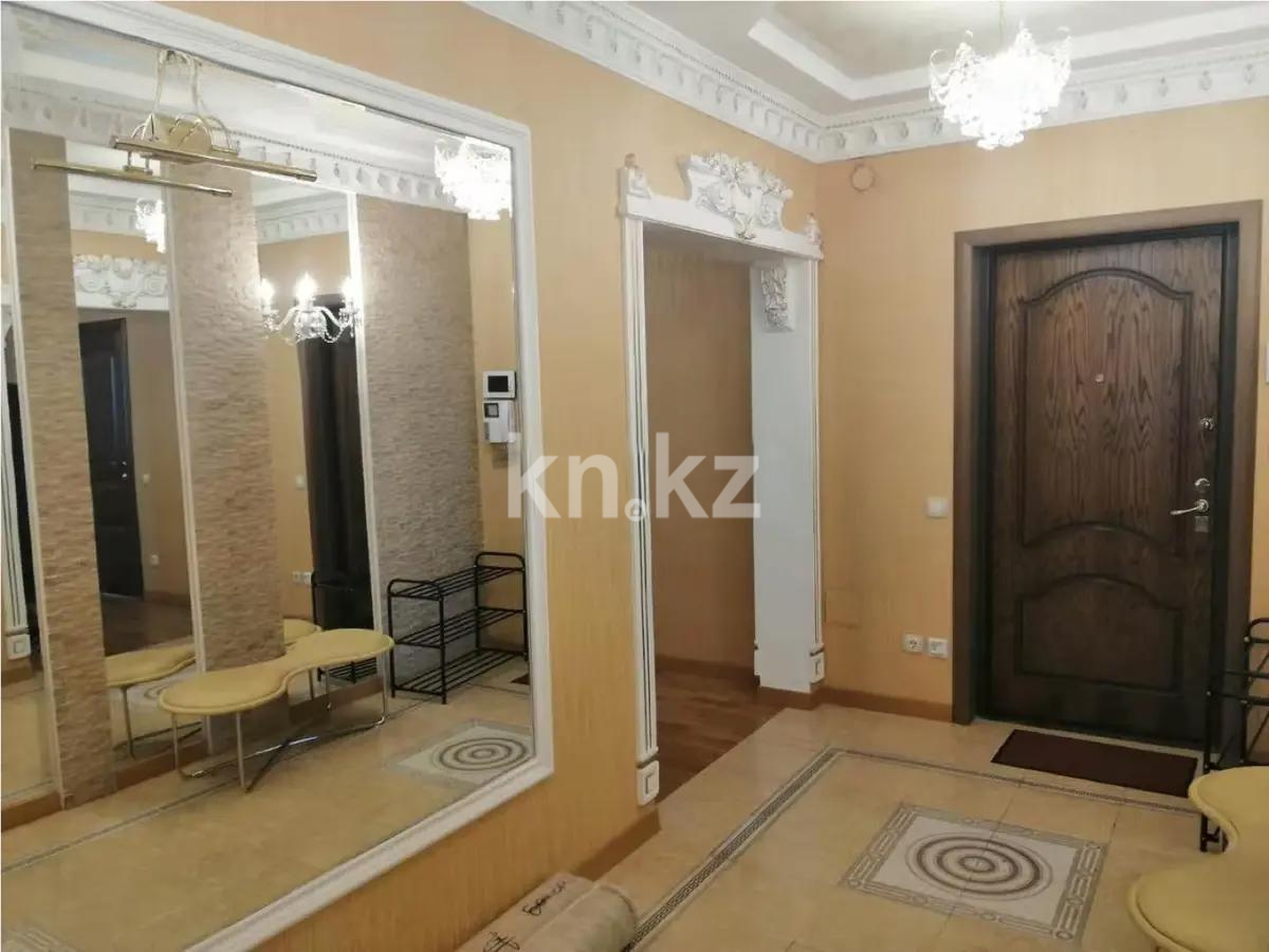 Продажа 4-комнатной квартиры, 156 м², пр. Кабанбай батыра, дом  11 в Астане - фото 6