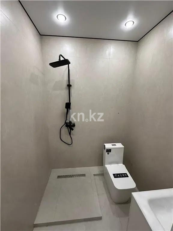 Продажа 1-комнатной квартиры, 40.2 м², ул. Есенова, дом  163/3 стр в Алматы - фото 3