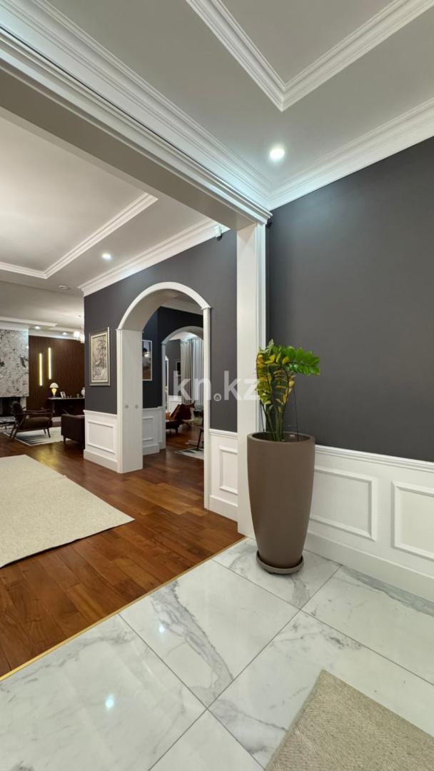 Продажа 7-комнатного дома, 823 м² в Алматы - фото 24