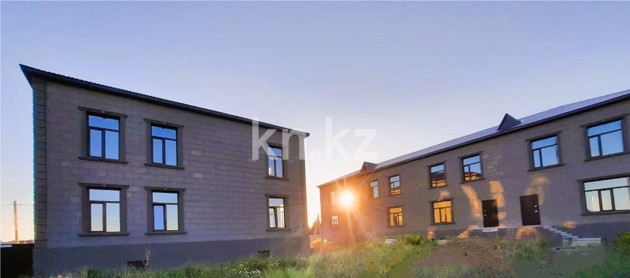 Продажа 4-комнатного дома, 267 м², ул. Алтайбаева, дом  43/4 в Караганде - фото 4