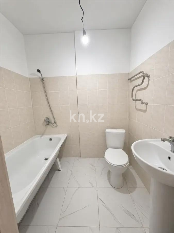 Продажа 2-комнатной квартиры, 70.7 м² в Алматы - фото 3