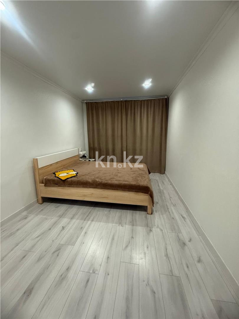 Продажа 3-комнатной квартиры, 64 м², ул. Затаевича (Зональная) в Караганде - фото 11