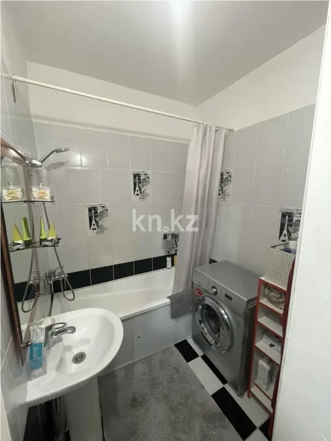 Продажа 2-комнатной квартиры, 44.3 м², ул. Жабаева, дом  12/2 в Астане - фото 4