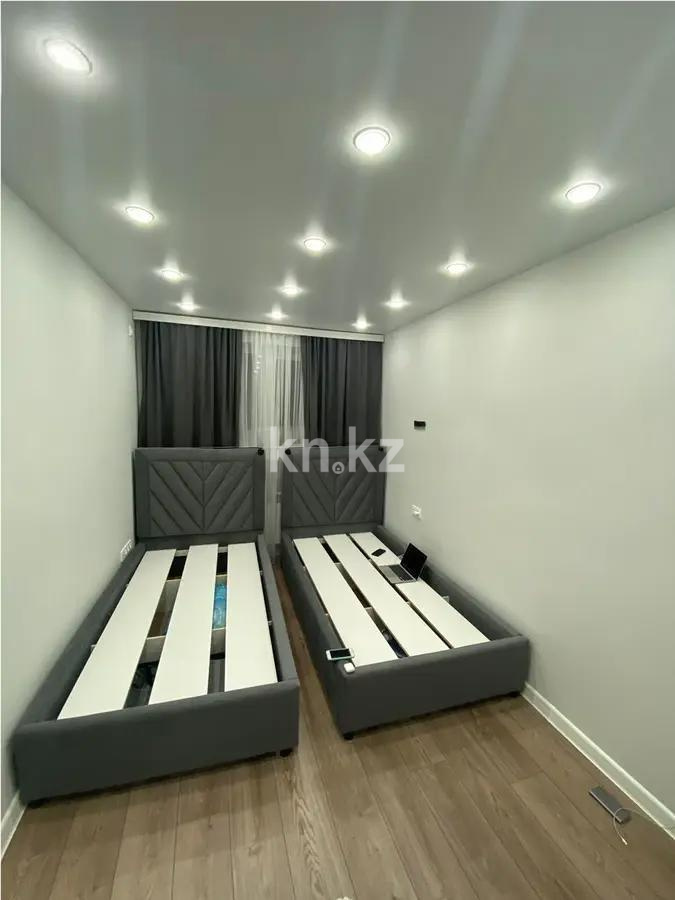 Продажа 2-комнатной квартиры, 39.4 м², ул. Жарокова, дом  201 в Алматы