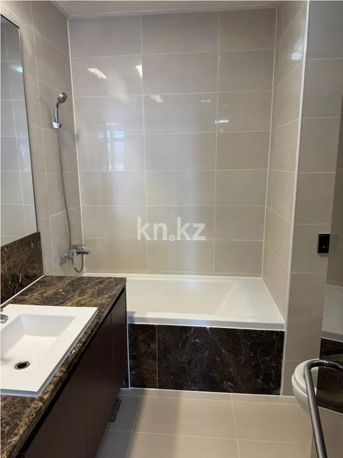 Продажа 2-комнатной квартиры, 70 м² в Астане - фото 4