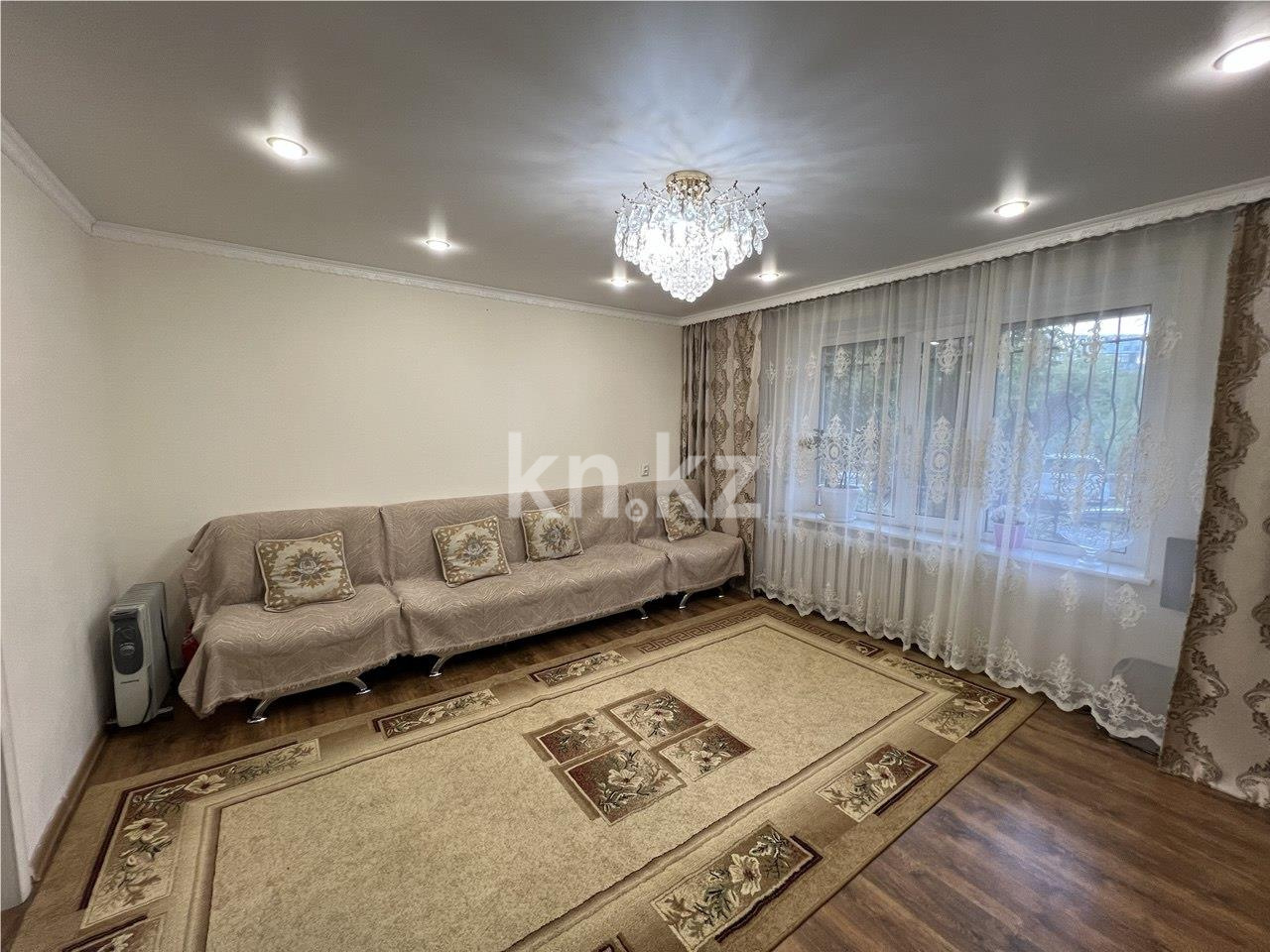 Продажа 3-комнатной квартиры, 76 м², мкр-н Степной-1, дом  2/15 в Караганде - фото 2