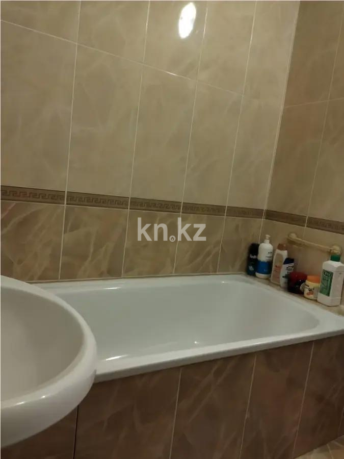 Продажа 1-комнатной квартиры, 41 м² в Алматы - фото 4