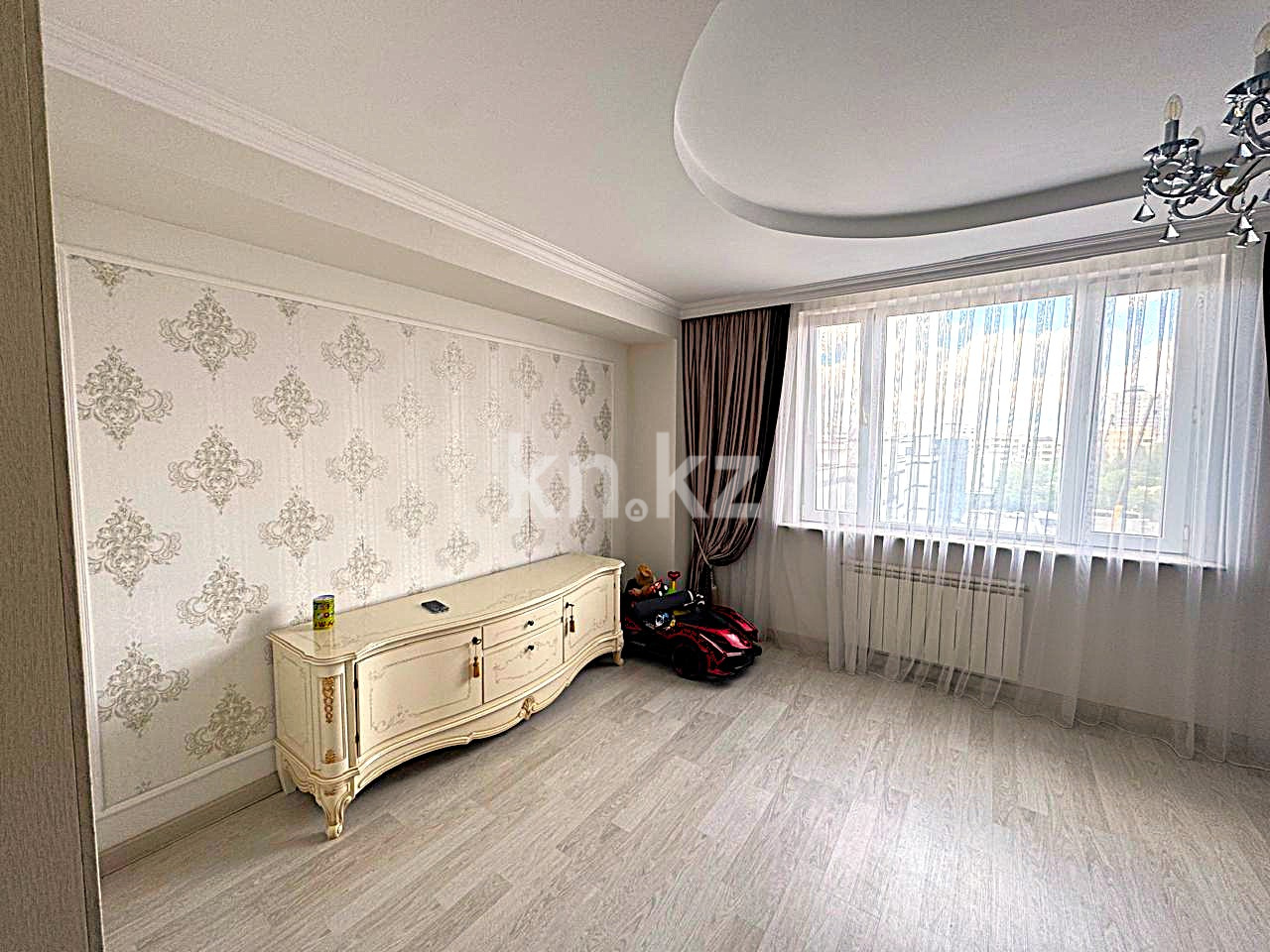 Продажа 3-комнатной квартиры, 90 м², пр. Сарыарка в Астане - фото 2