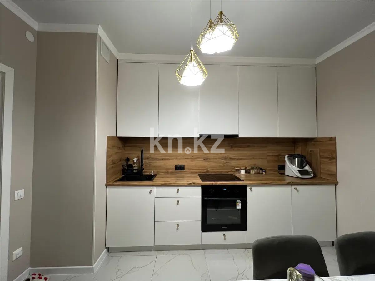 Продажа 3-комнатной квартиры, 100 м², ул. Кенесары хана, дом  54/18 в Алматы - фото 3