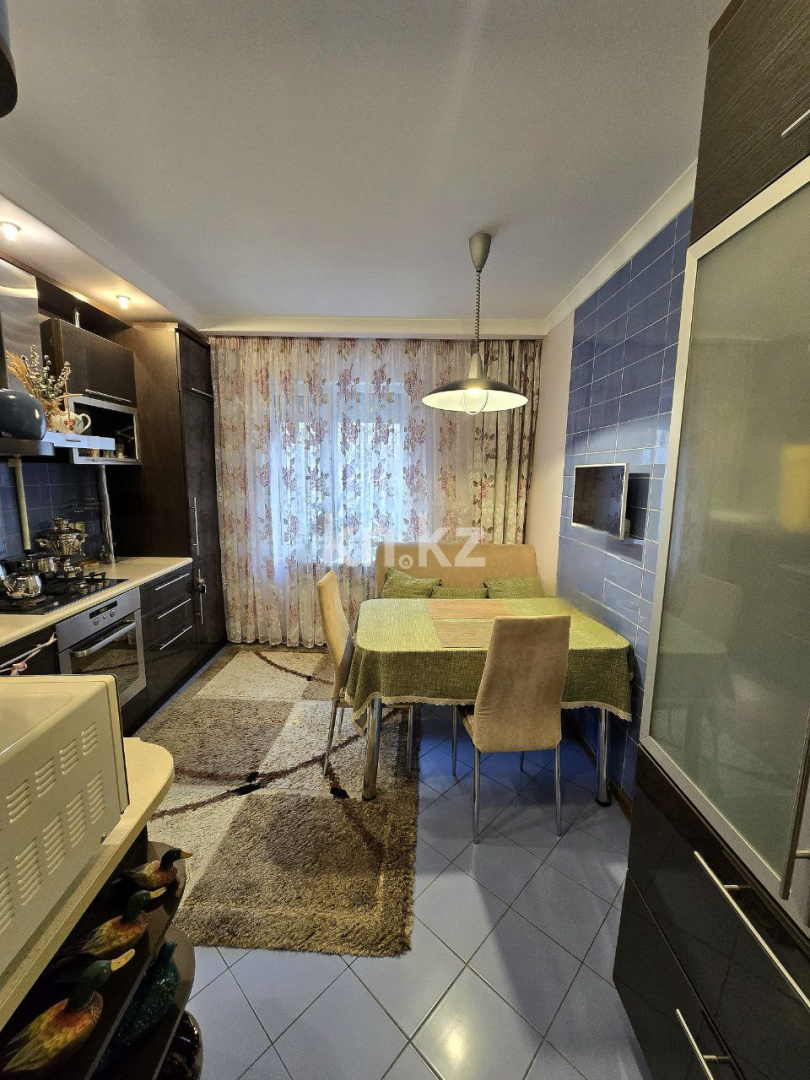 Продажа 4-комнатной квартиры, 80 м², ул. Жандосова в Алматы - фото 6