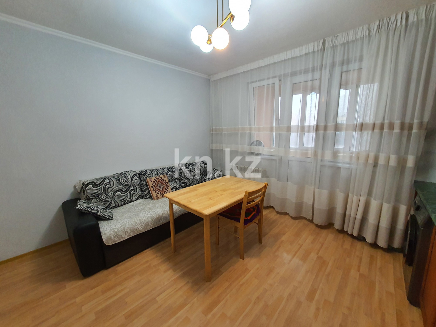 Продажа 1-комнатной квартиры, 49.4 м² в Алматы - фото 2