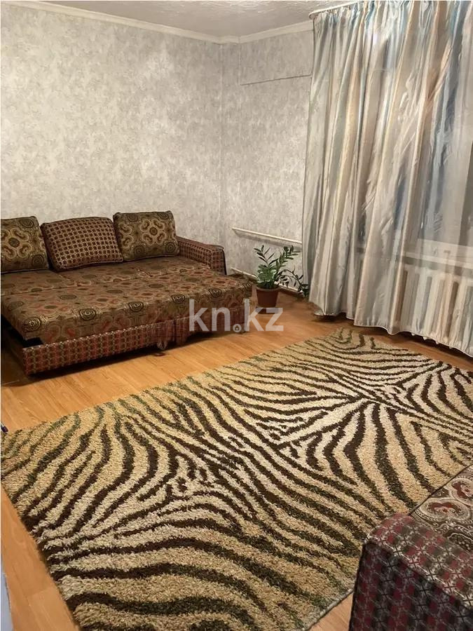 Продажа 1-комнатной квартиры, 40 м², ул. Шевченко, дом  206 в Алматы