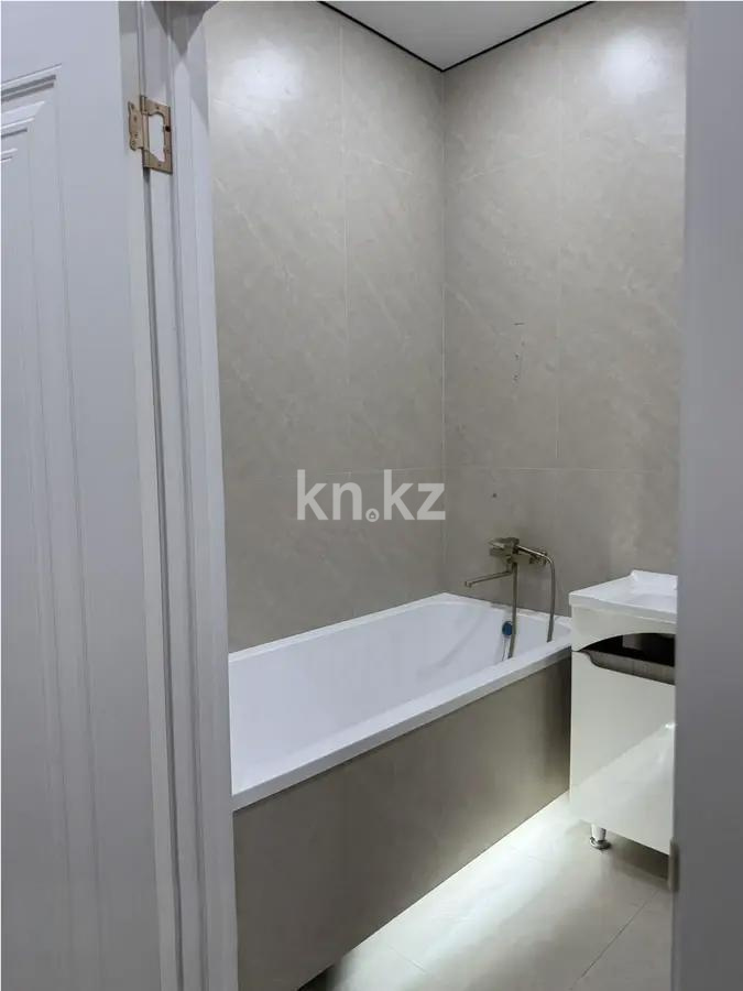 Продажа 1-комнатной квартиры, 45.4 м² в Алматы - фото 3