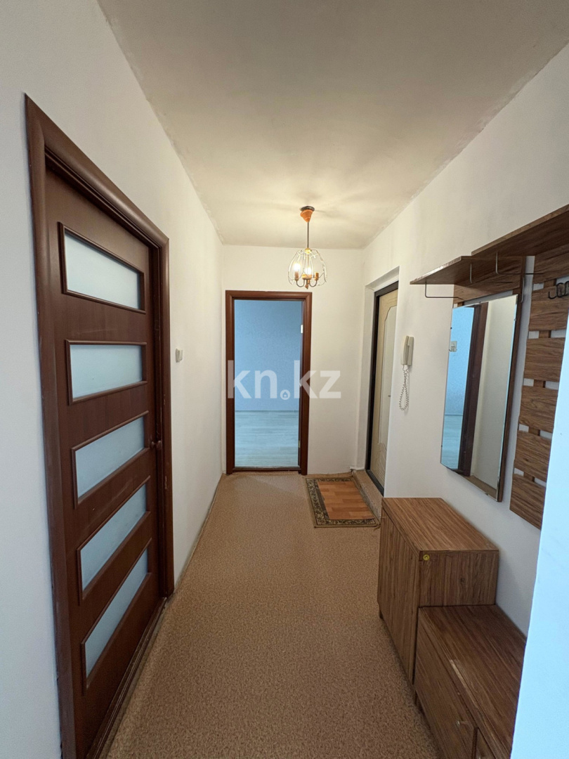 Продажа 2-комнатной квартиры, 47.9 м² в Уральске - фото 3