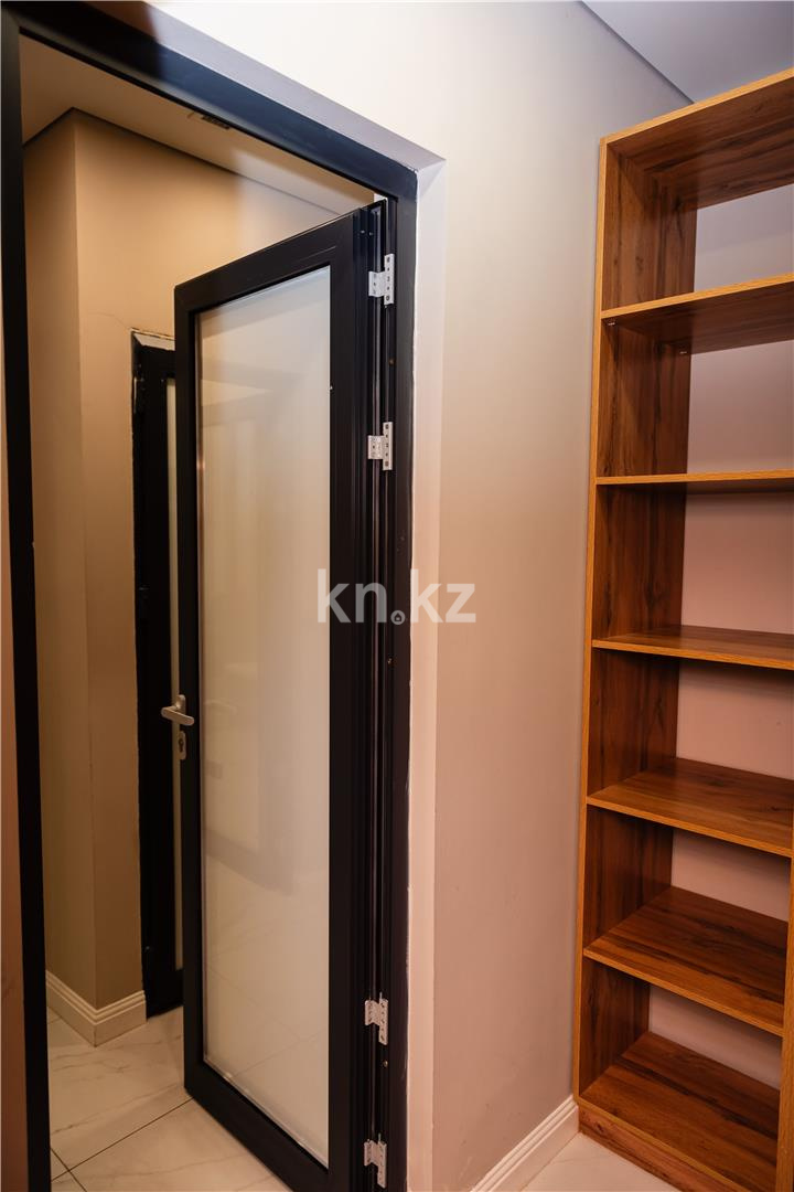 Продажа 6-комнатной квартиры, 345 м², ул. Муканова, дом  53 в Караганде - фото 57