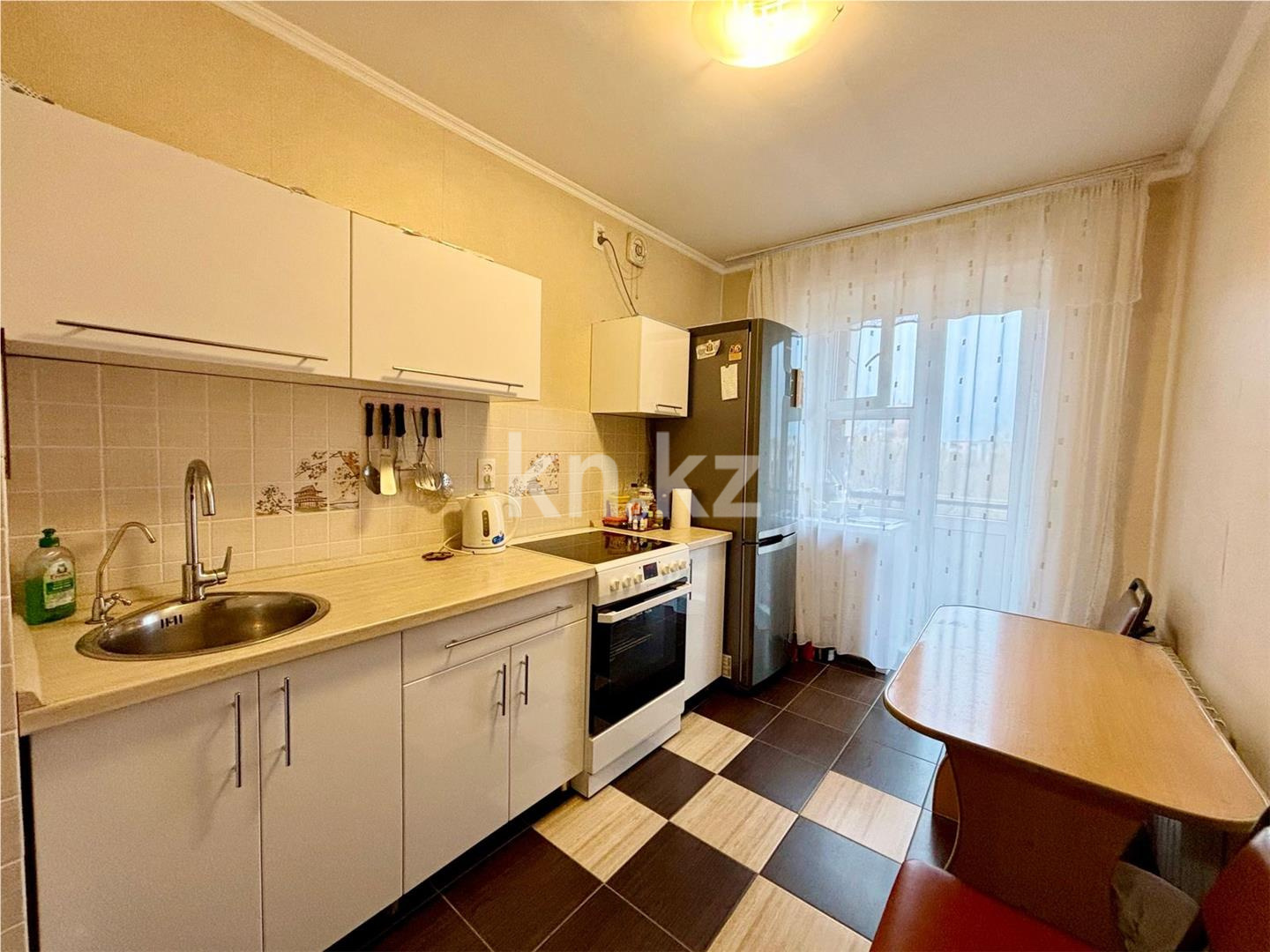 Продажа 2-комнатной квартиры, 51 м², ул. Аманжолова в Караганде - фото 6